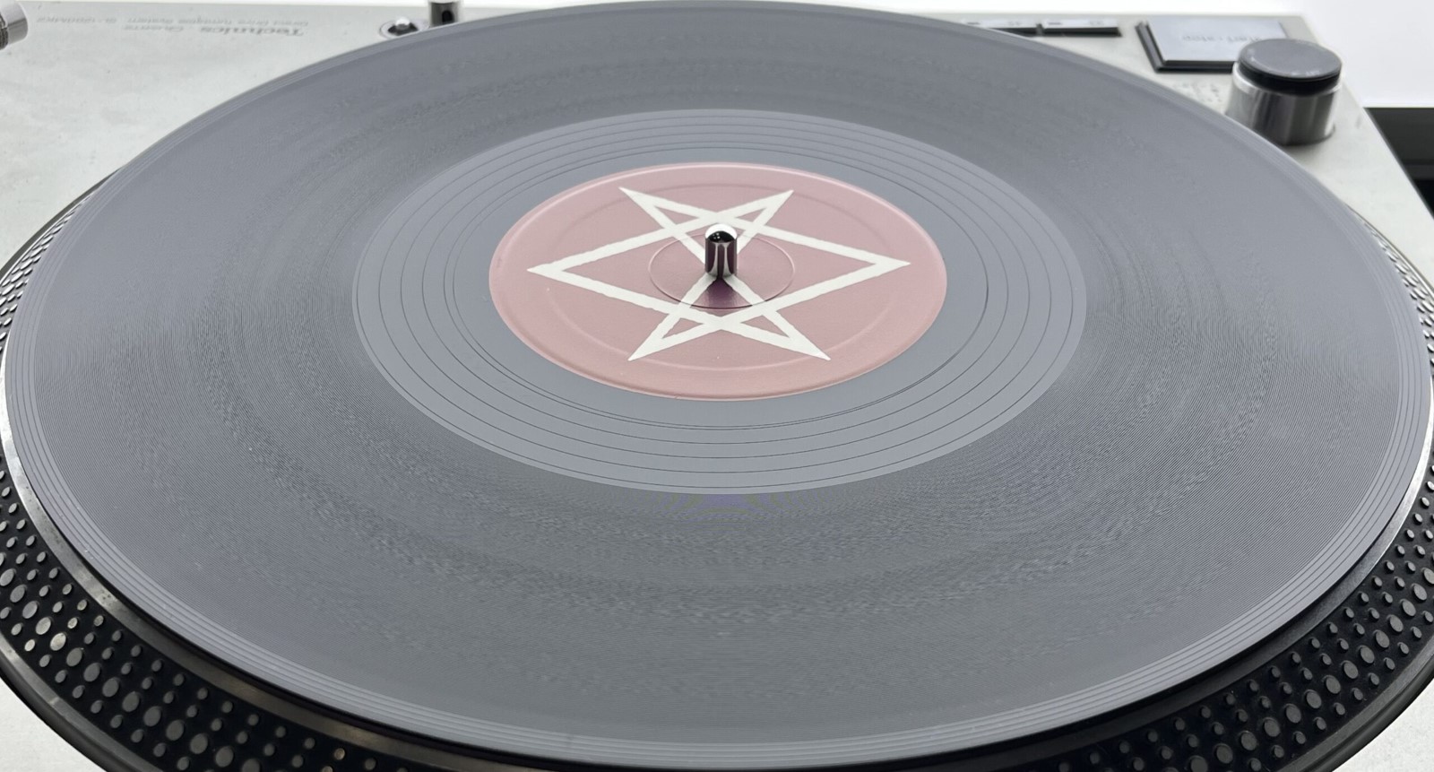 Current 93 – LAShTAL (10)