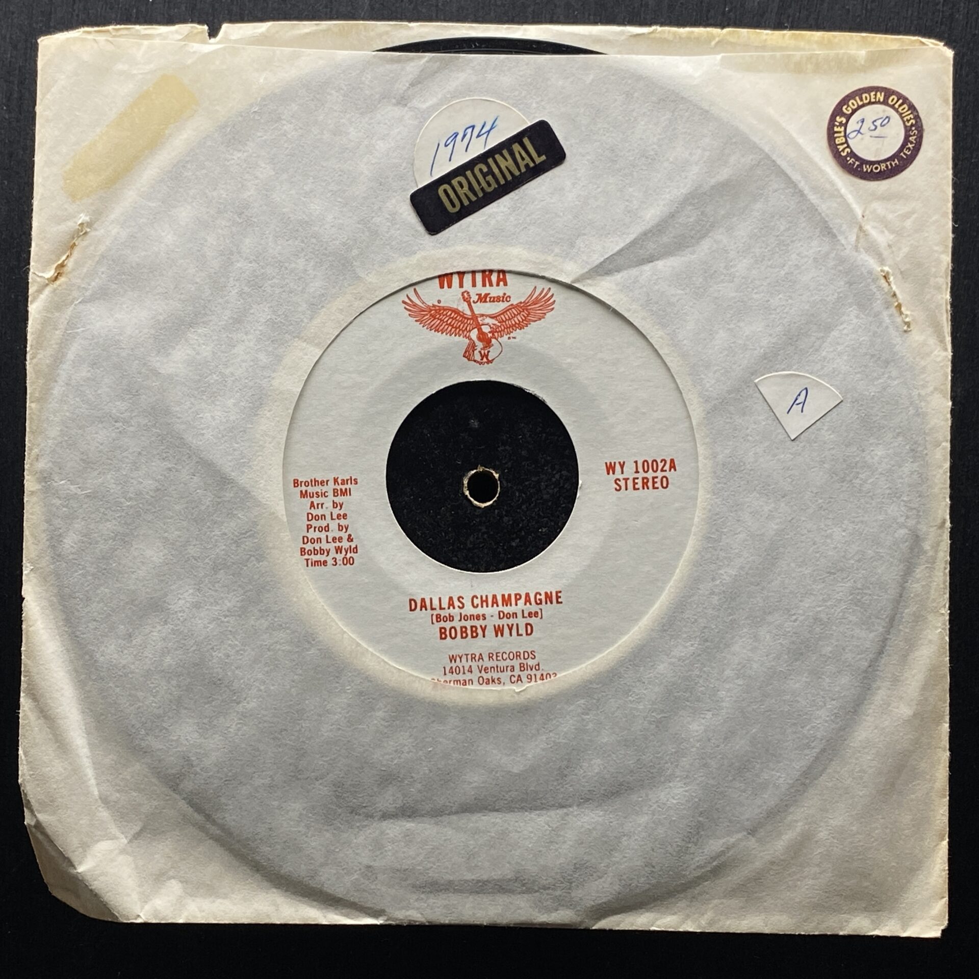Bobby Wyld – Dallas Champagne / The Man That Fronts The Bandstand (2)